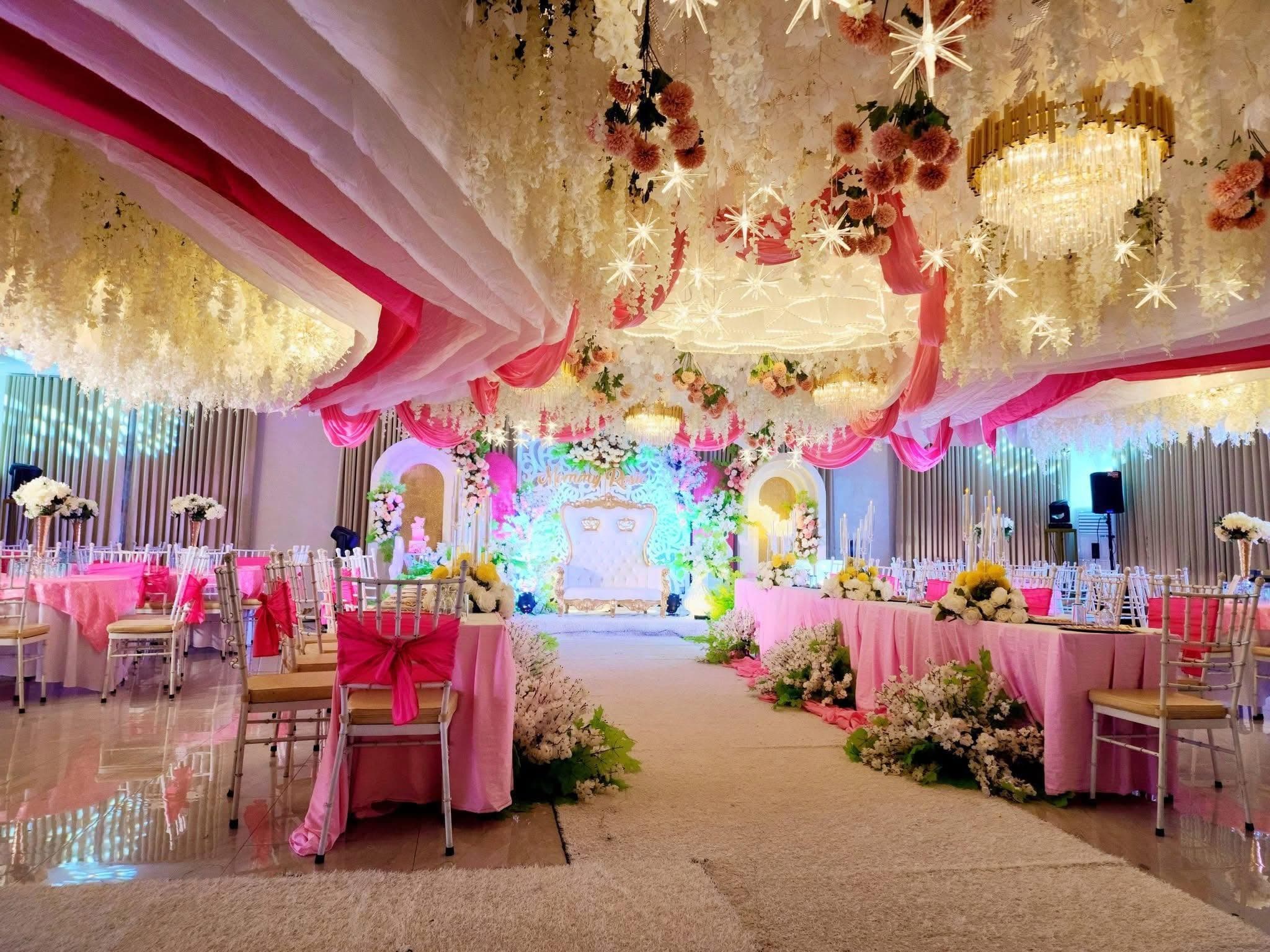 Chat's Resort Hotel & Events Place